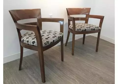 Set of 8 Chairs